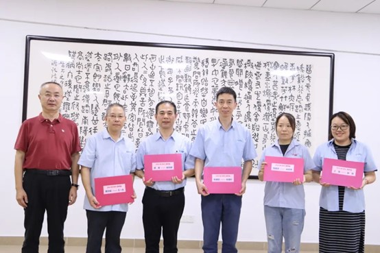 图片3.jpg 图片3.jpg