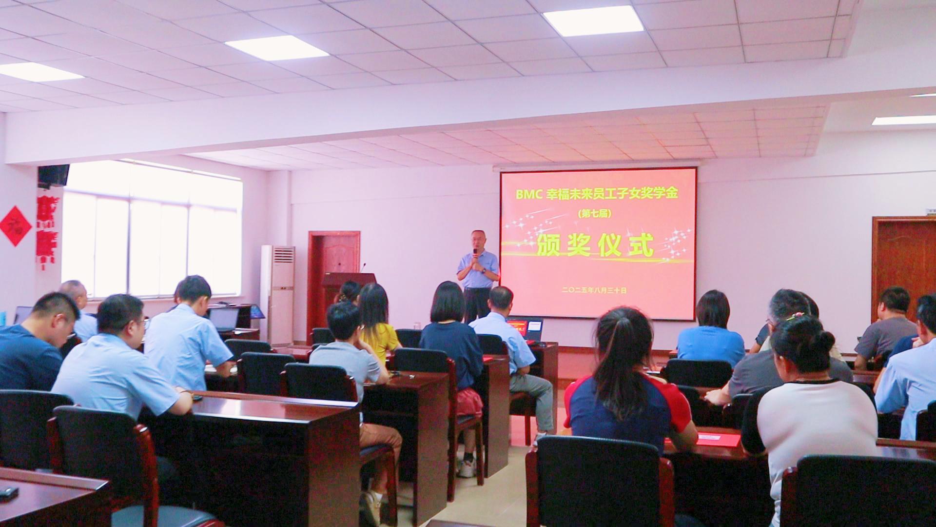 2025989659328.jpg 2025989659328.jpg